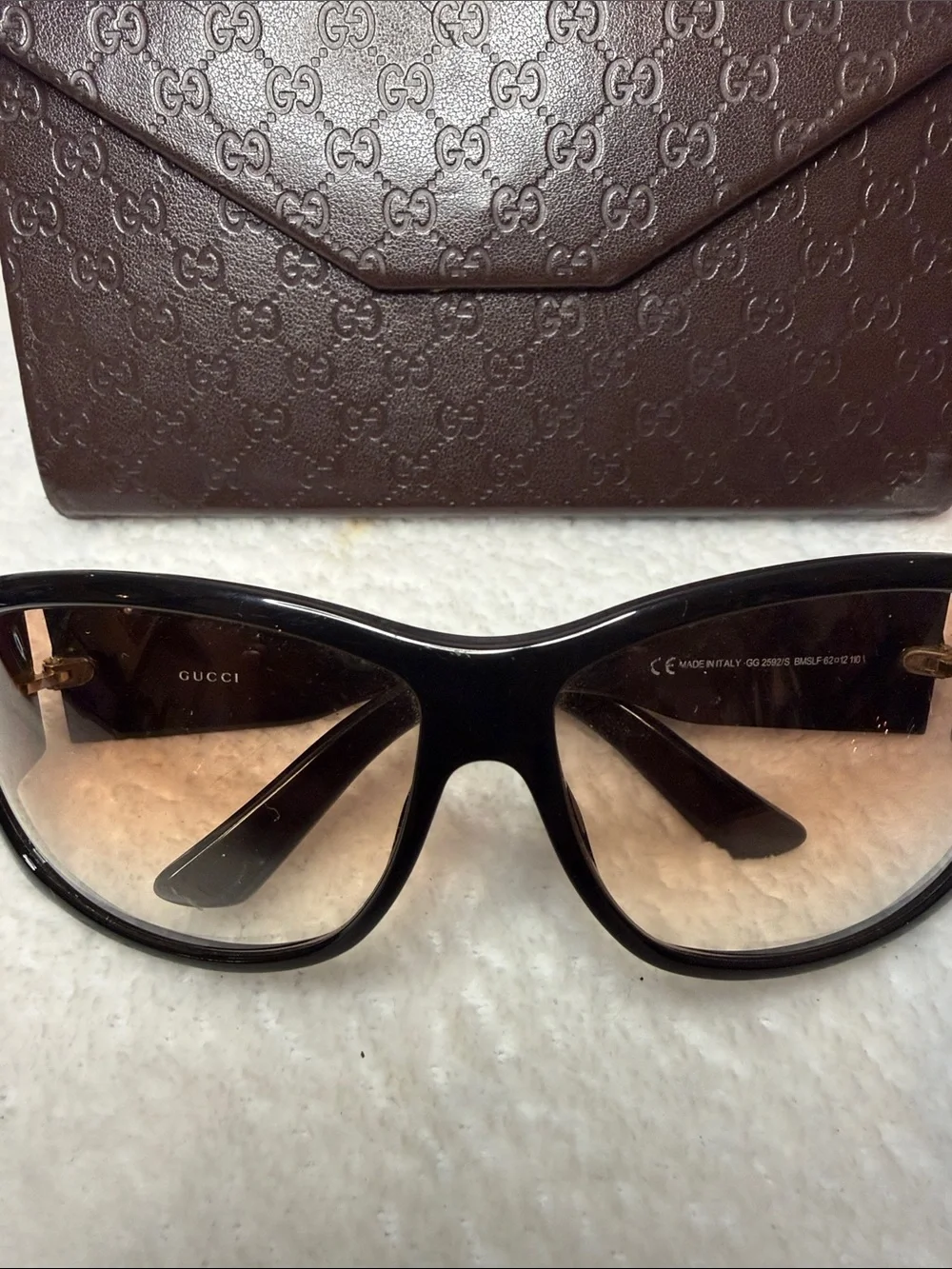 Gucci Sunglasses GG 2592/S Made In Italy Gradient Lens Size 62-12-110